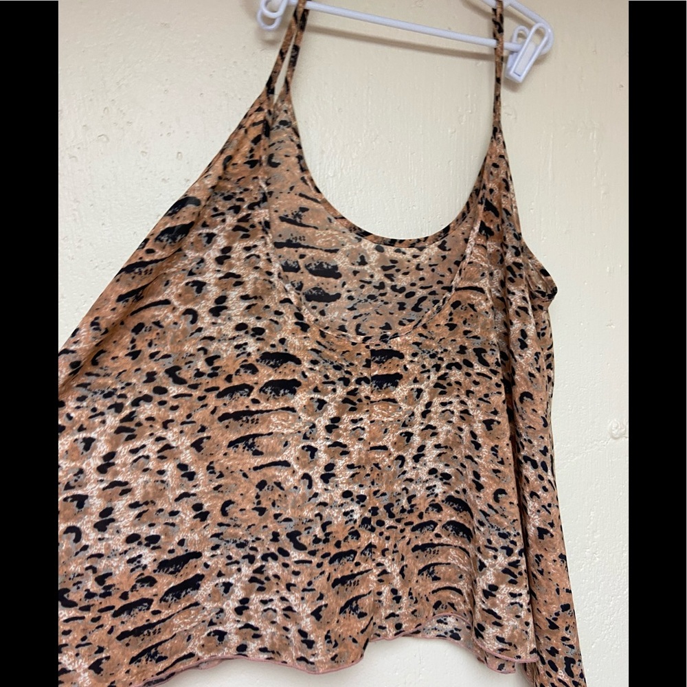 Better Be cheetah print tank top EUC